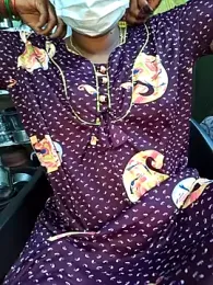 Tamilselviroja- webcam model stream image