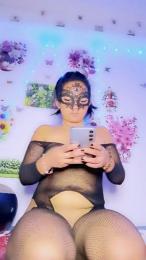 queenny1 webcam model stream image