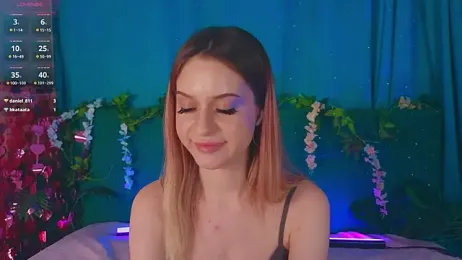 AlinaWalters webcam model stream image