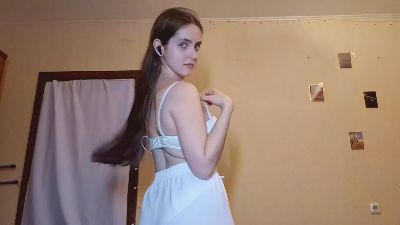 RoxanaKneisler webcam model stream image