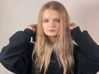 PetrinaKoehl webcam model stream image