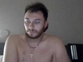 tallhungcloudyy webcam model stream image