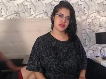 lunaykross webcam model stream image