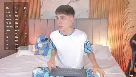 DustinLevine webcam stripchat model stream image