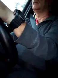 stiffandlubed@xh webcam model stream image