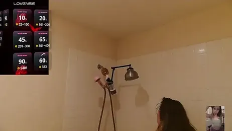 Blondiewithanass webcam model stream image