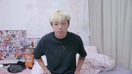 Chocolates-001 webcam model stream image