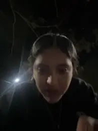 Isa_squirt1 webcam stripchat model stream image