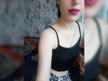 kiska-kira webcam model stream image