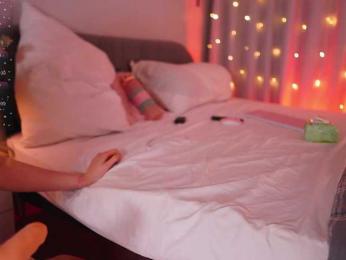 CherryGirlfriend webcam bongacams model stream image