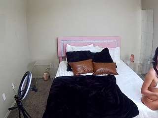 voyeurcam-whitneyoc-01 webcam camsoda model stream image