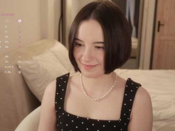 MissEssie webcam model stream image