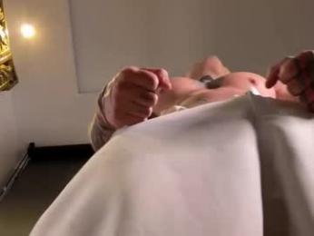 dantecoppolaa webcam model stream image