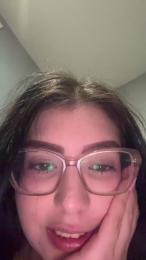 Monse9 webcam model stream image