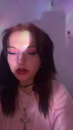 laurunka1 webcam cam4 model stream image