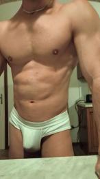 Gil_Hot_ webcam model stream image