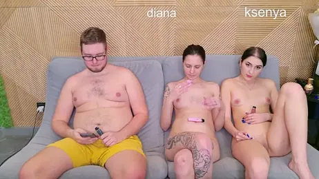 Ksenny webcam stripchat model stream image