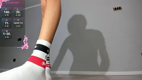 mikio_san webcam model stream image