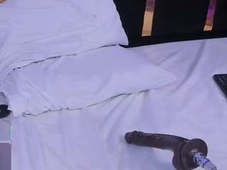 nyveth webcam camsoda model stream image