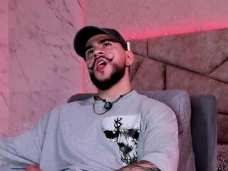 Dick Griffith webcam flirt4free model stream image