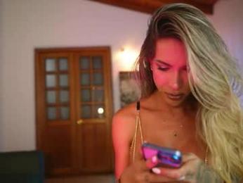 jhenna_greey webcam chaturbate model stream image