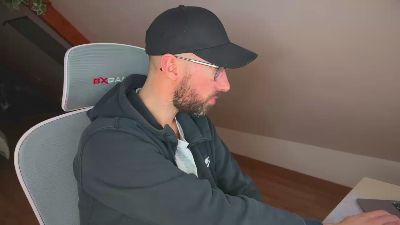 Lightness75 webcam model stream image