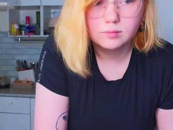 softifocus webcam model stream image