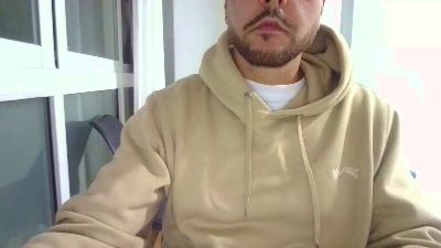 Surfer_30 webcam model stream image