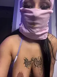 kamila_french webcam model stream image