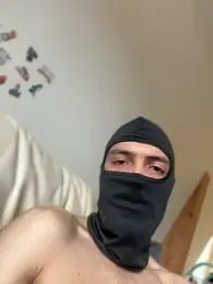 Z-man- webcam model stream image