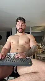 Valenthino_Salvatore webcam stripchat model stream image