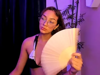 ASIAM_BRUNET webcam model stream image