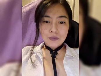 Annifer webcam model stream image