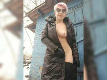 ___---___ webcam bongacams model stream image