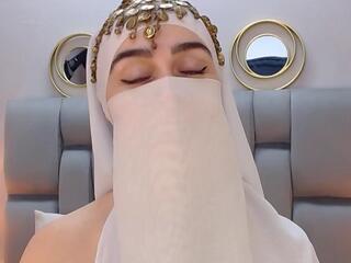 Aliah Manzur webcam model stream image