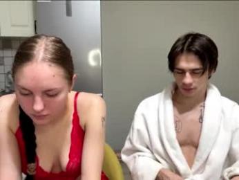 flowerscouple webcam model stream image