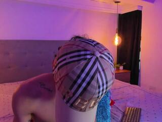 Chriss Angel webcam model stream image