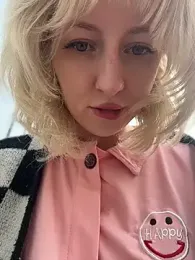 RonnieKiss webcam model stream image