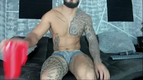 leonidas_18k webcam model stream image