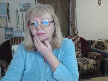 EvelynLoveShy webcam model stream image