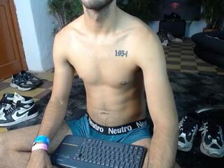 Sven Oliverius webcam model stream image