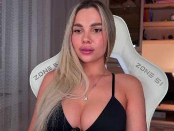 AlexaS_ webcam model stream image