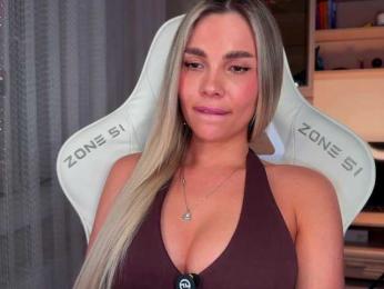 AlexaS_ webcam model stream image