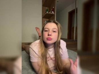 Jucielussie webcam bongacams model stream image