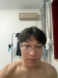 Ycen_ webcam stripchat model stream image