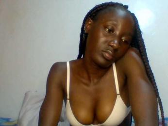 SexyLucia5 webcam model stream image