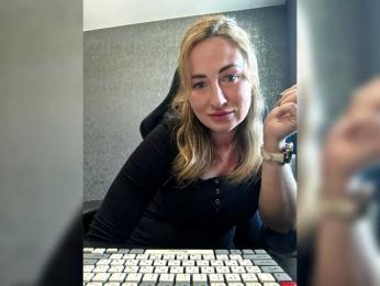 goddesssssss webcam model stream image