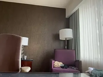 trash4cash webcam model stream image