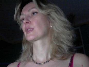 blue_Flame webcam bongacams model stream image