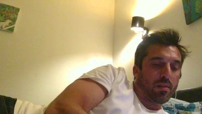 moumout1000 webcam model stream image